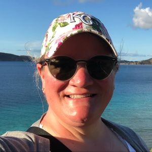 Meet your Posher, Maegan